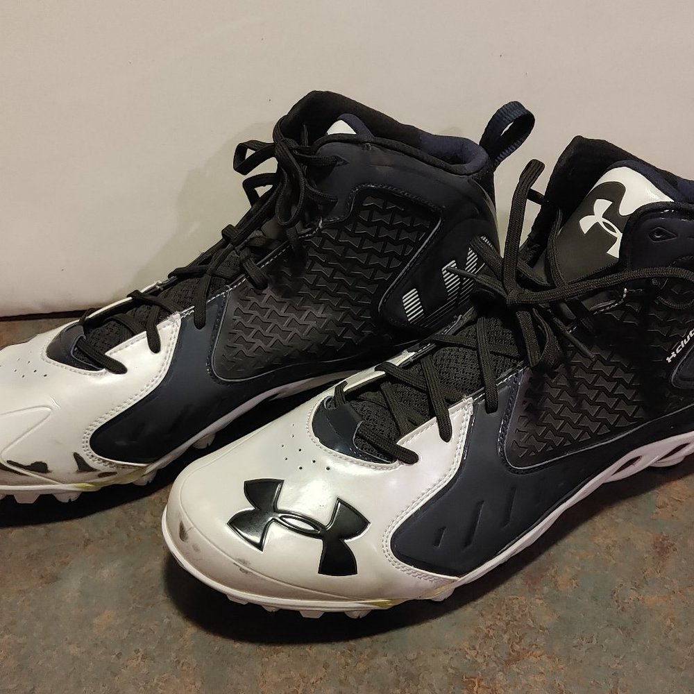 Under Armour Nitro Clutch Fit Cleats Football M 16
